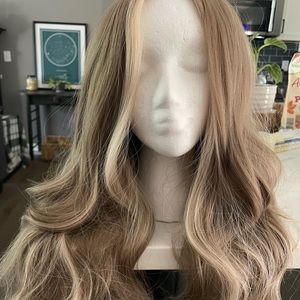 Long Blonde wig